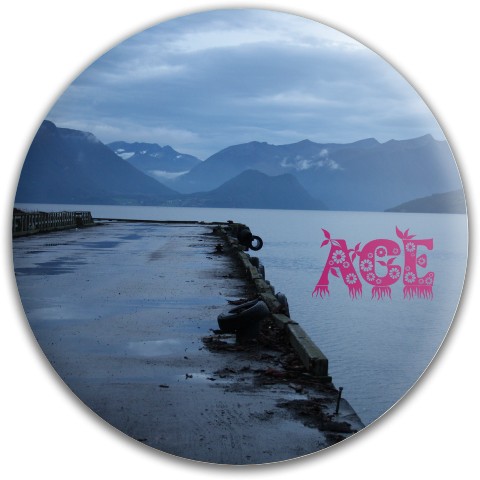 Design 484767 Disc Golf and Ultimate Discs